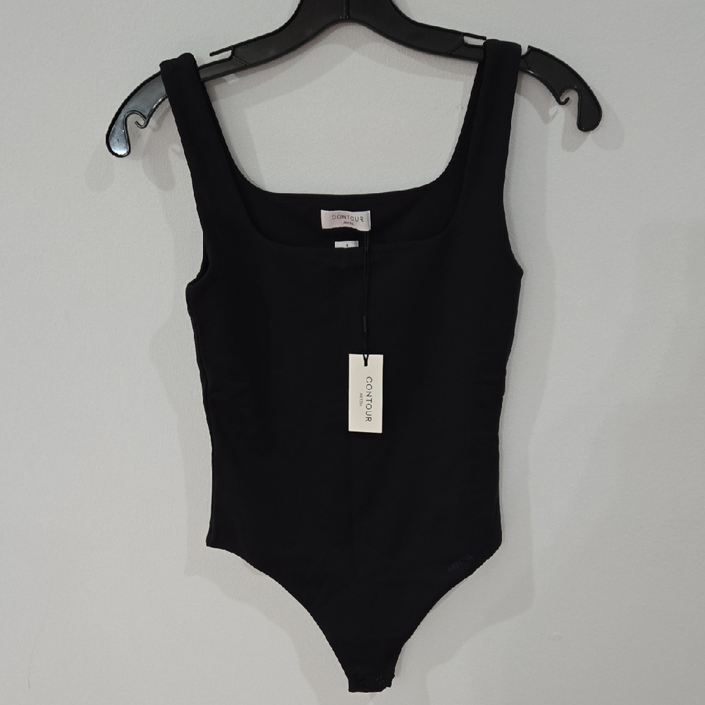 Aritzia Sz Small Contour Black Square Neck Tank Bodysuit